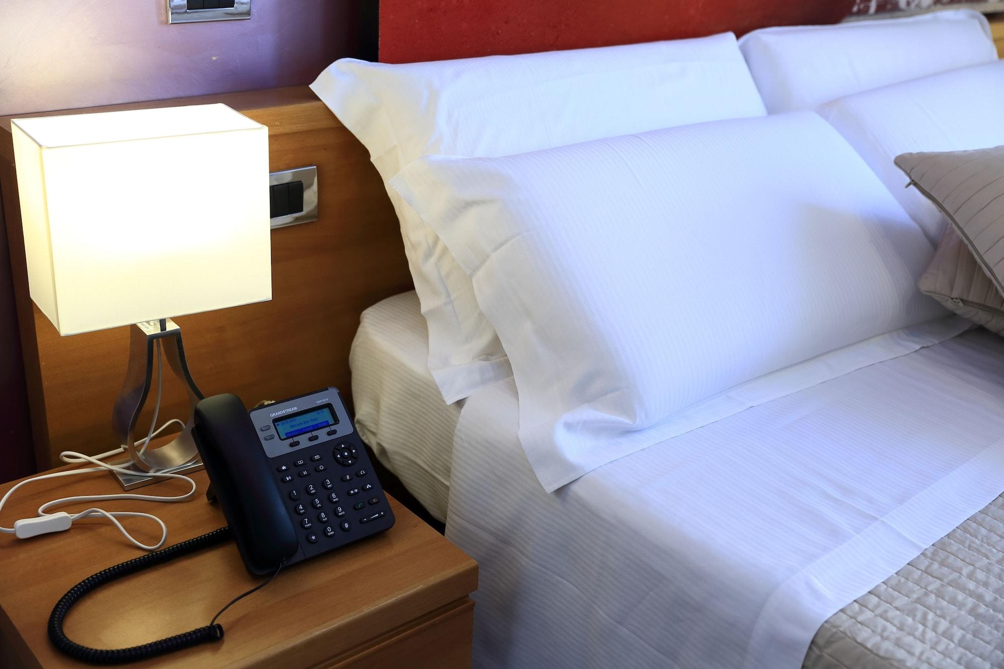 Mirko Luxury Inn Róma Kültér fotó