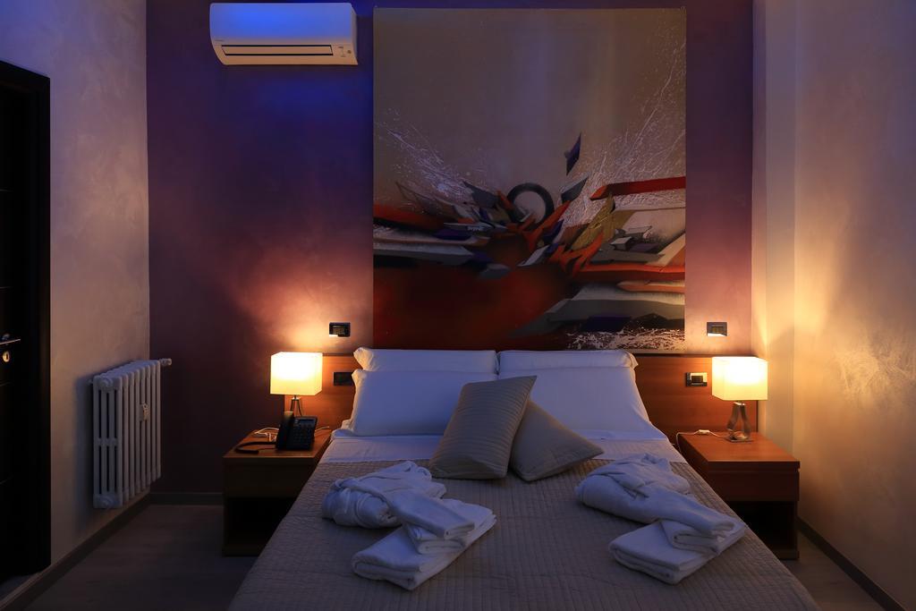 Mirko Luxury Inn Róma Kültér fotó