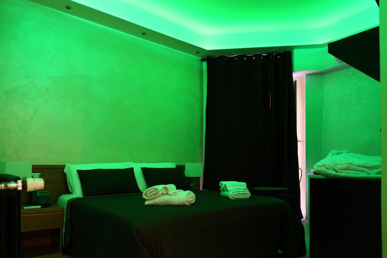 Mirko Luxury Inn Róma Kültér fotó